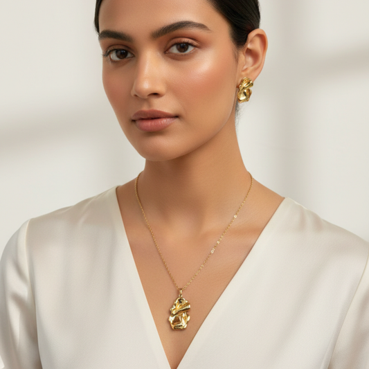 Molten Gold Necklace & Stud Earrings Set