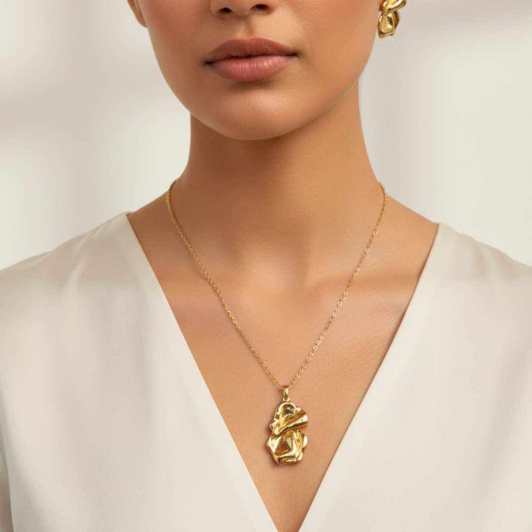 Molten Gold Necklace & Stud Earrings Set