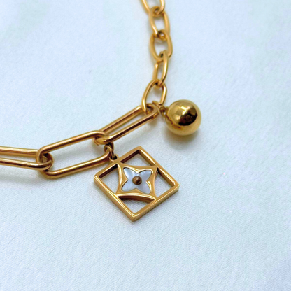 Aura Link Charm Bracelet