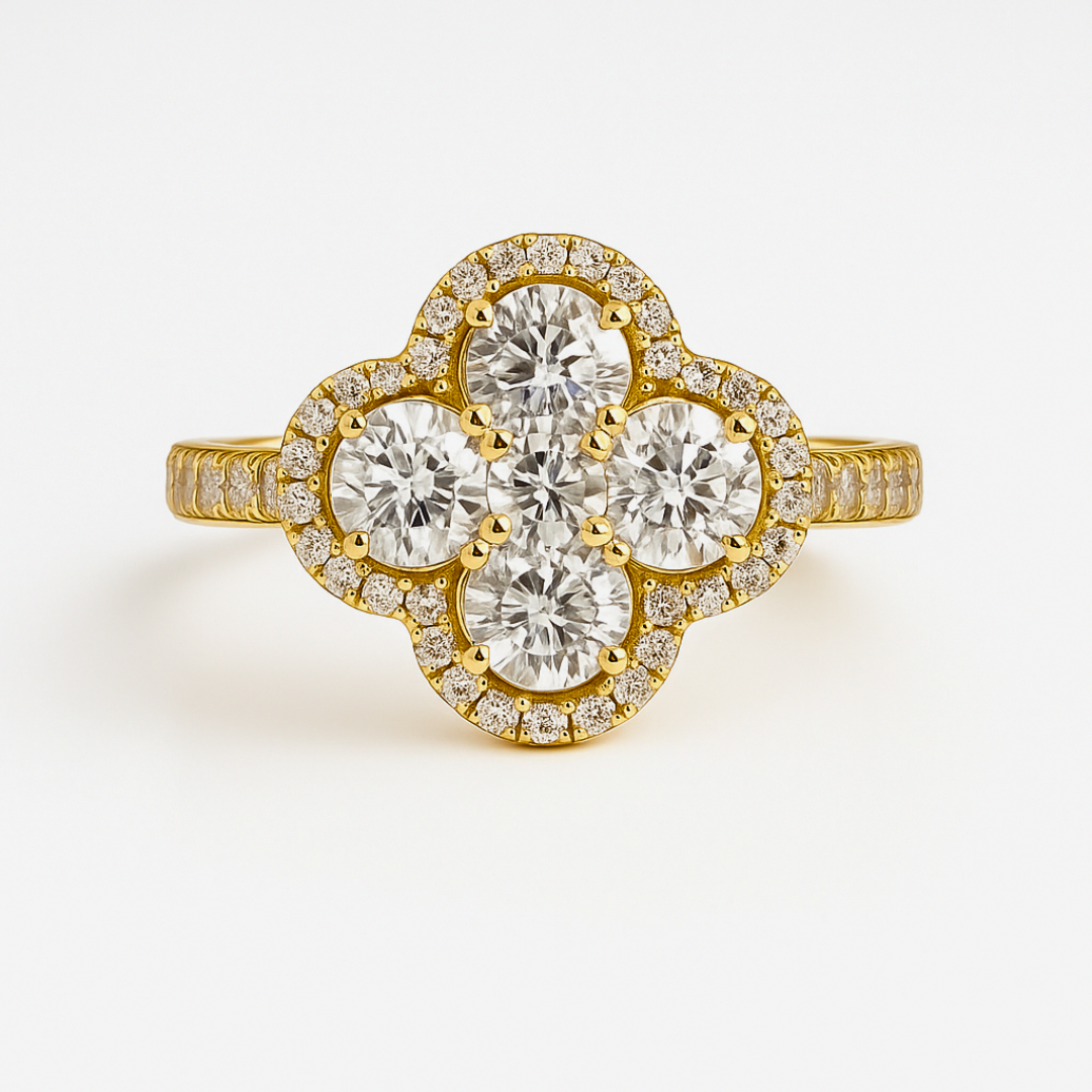 Clover Halo Diamond-Cut Ring