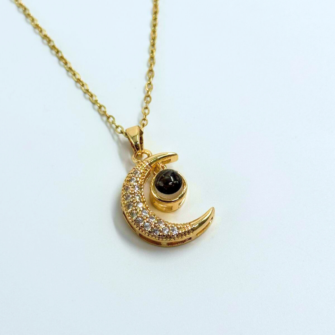 Luna Love Whisper Necklace – Hidden “I Love You” Lens