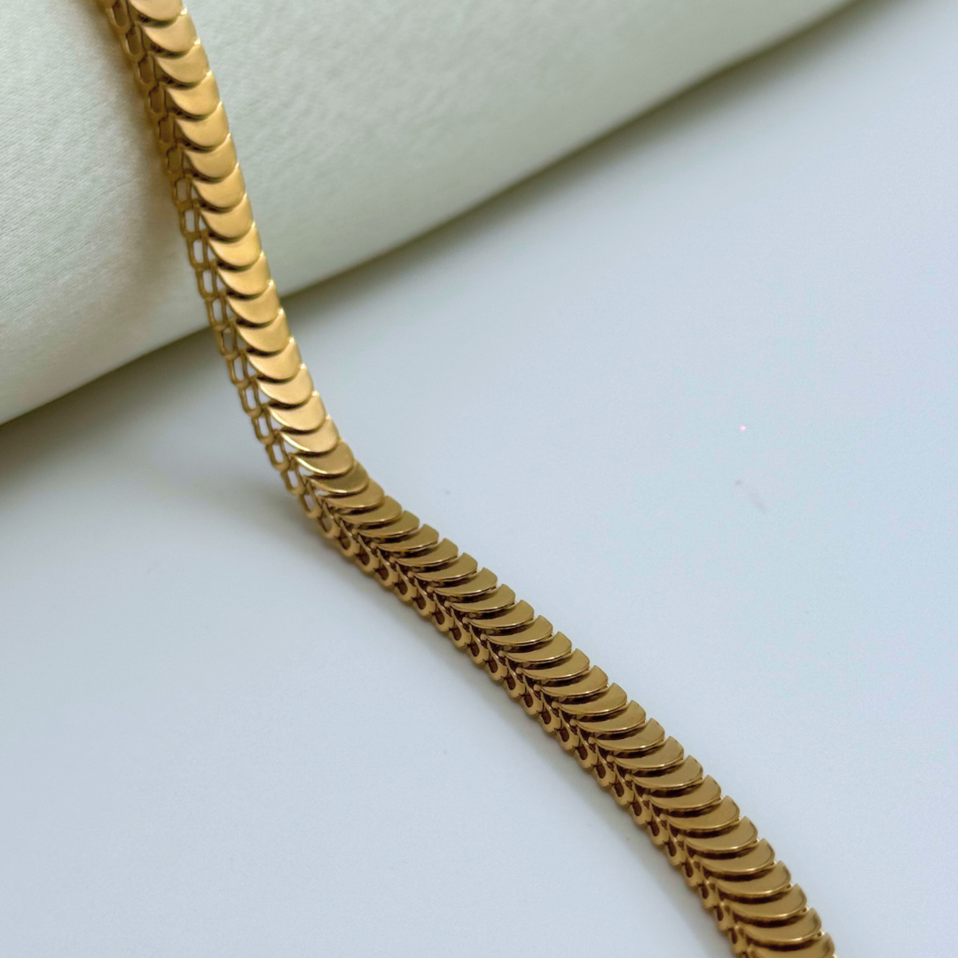 Flat Scale Link Men’s Chain