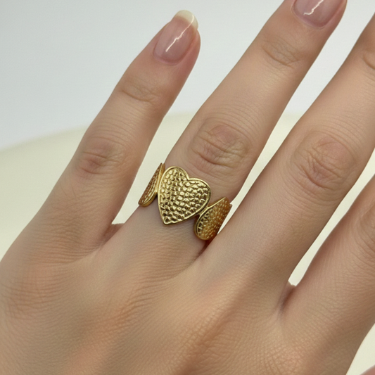 Amora Textured Heart Ring (BUY1GET1)