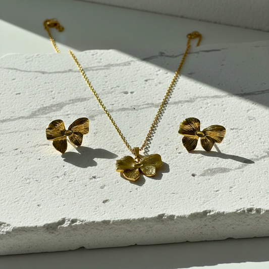 Golden Bloom Necklace & Stud Earrings Set