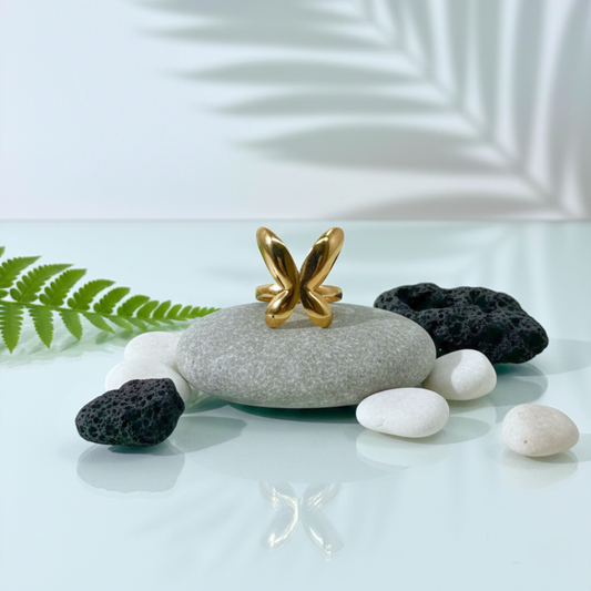 Golden Flutter Statement Ring (BUY1GET1)