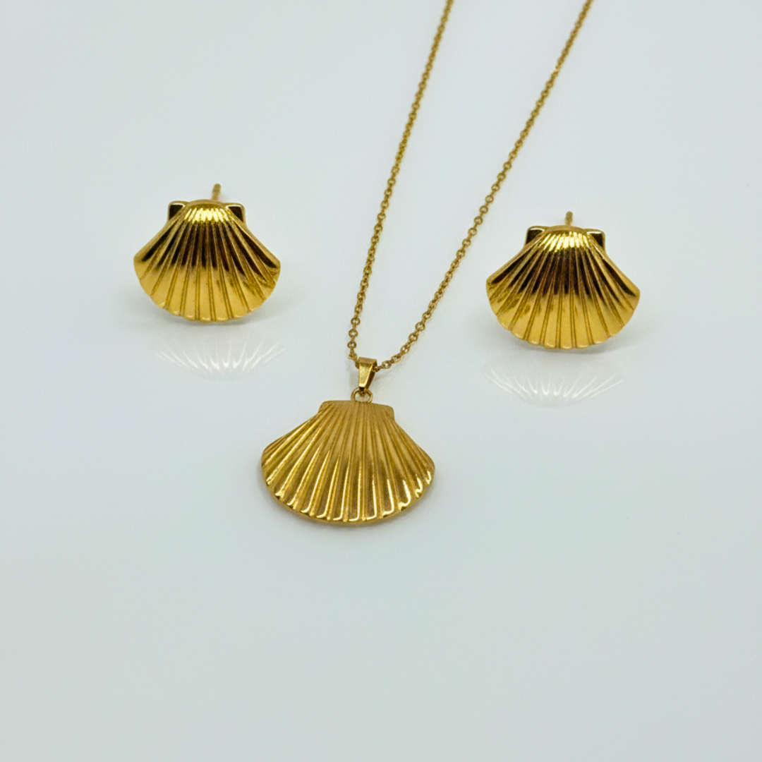 Golden Seashell Necklace & Stud Earrings Set