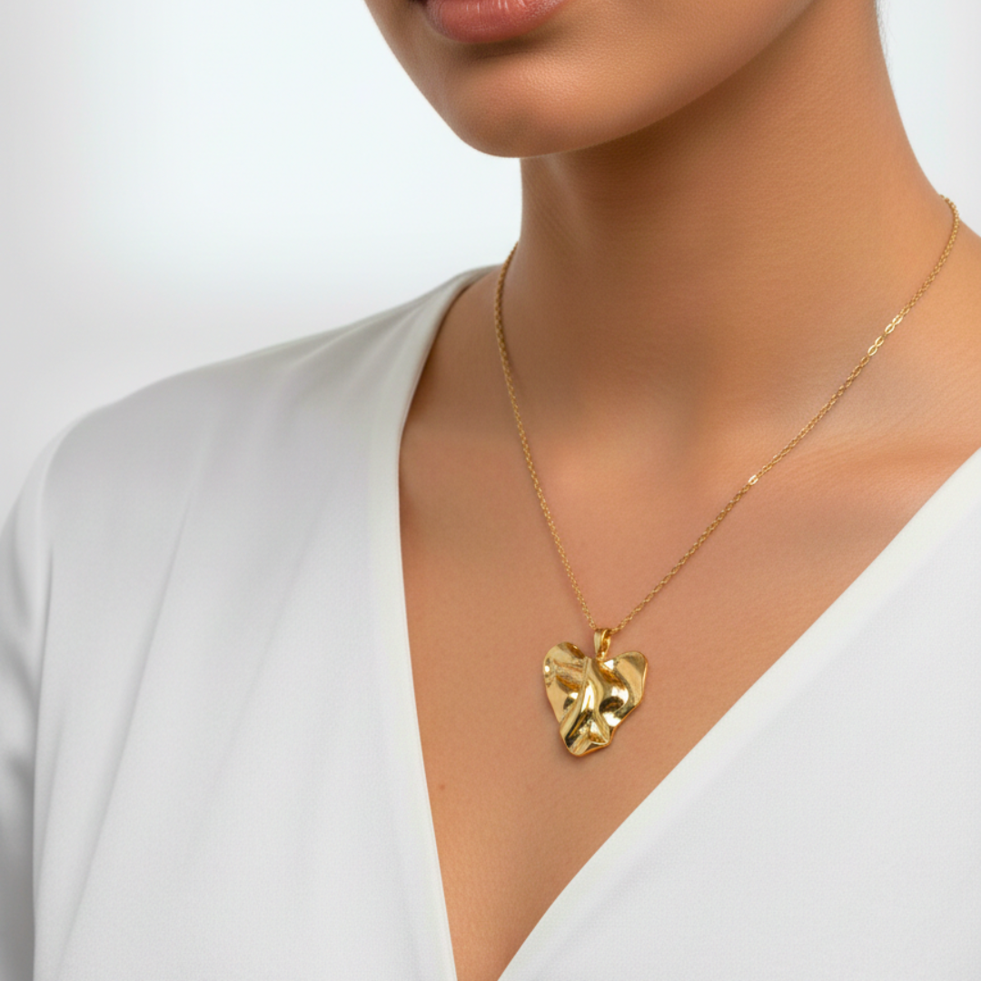 Molten Heart Necklace & Stud Earrings Set
