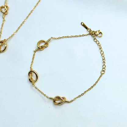 Eterna Knot Harmony Set (Necklace, Bracelet & Earrings)