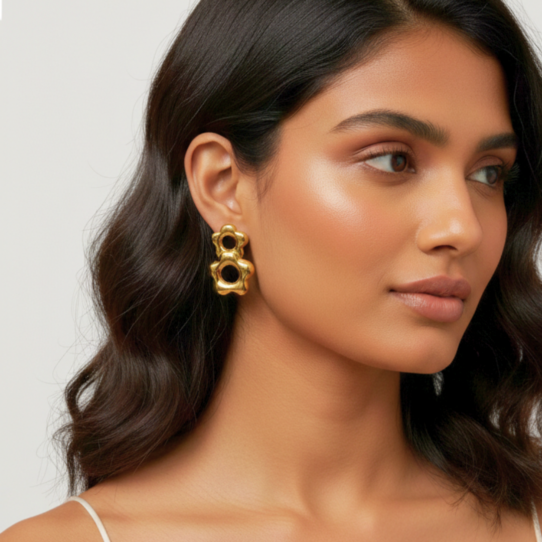 Bloom Link Stud Earrings