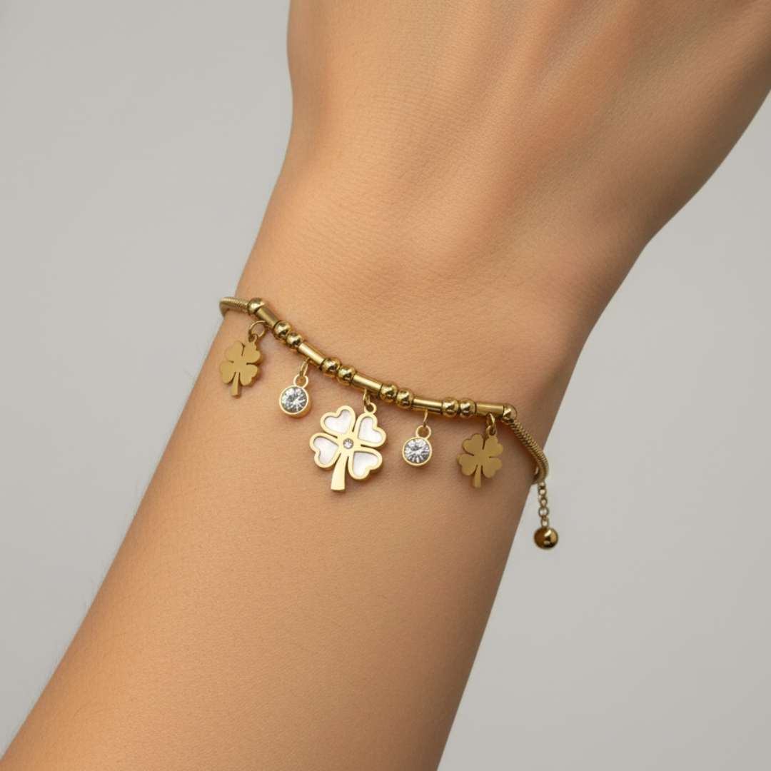 Lucky Clover Charm Bracelet