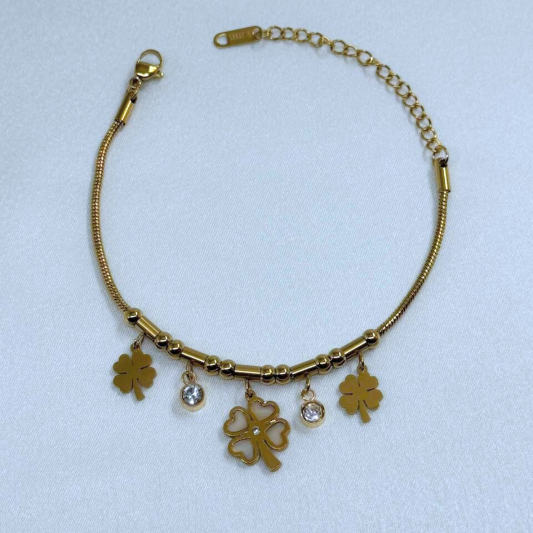 Lucky Clover Charm Bracelet