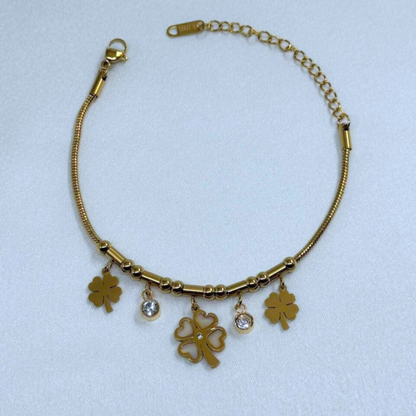 Lucky Clover Charm Bracelet