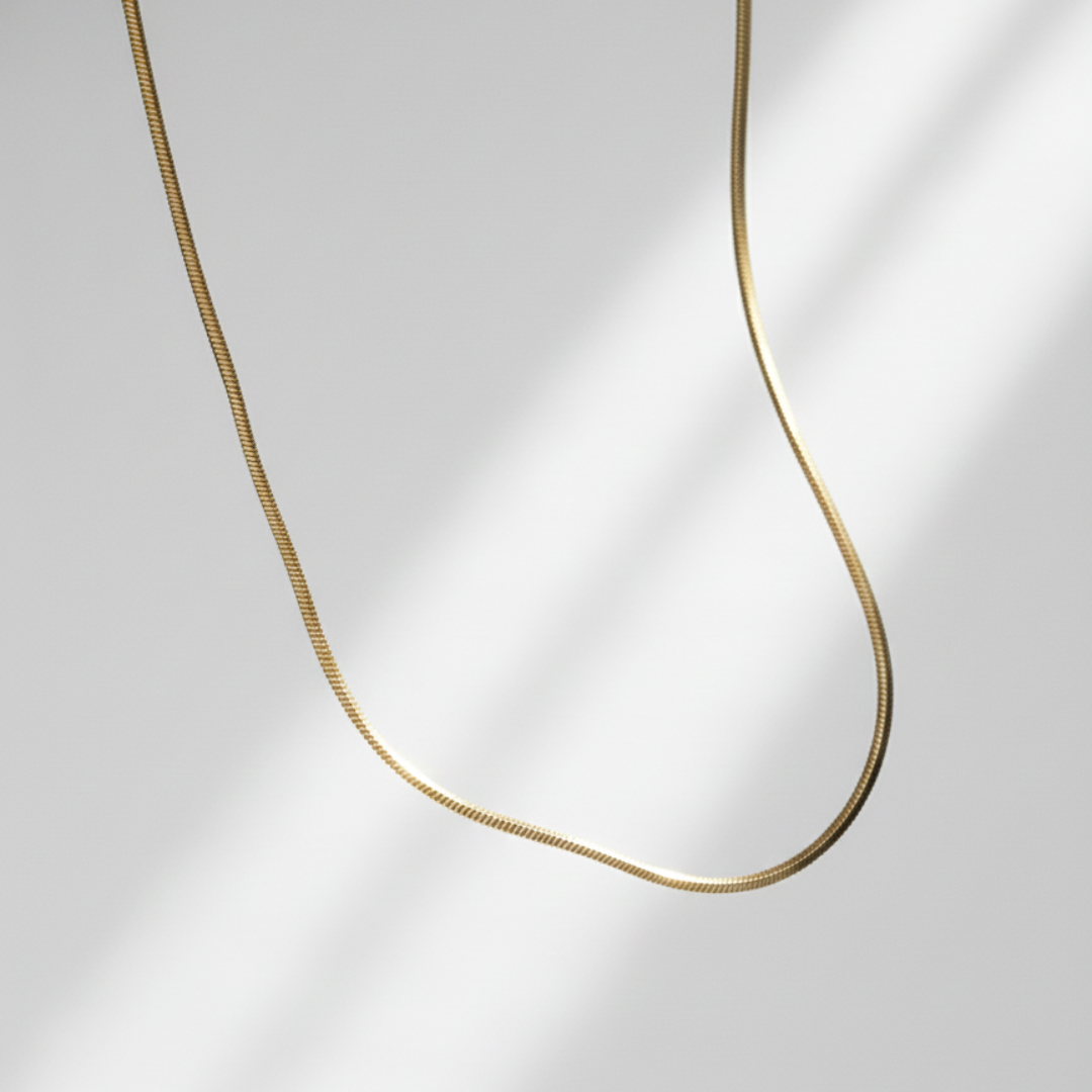 Minimalist Sleek Chain Necklace