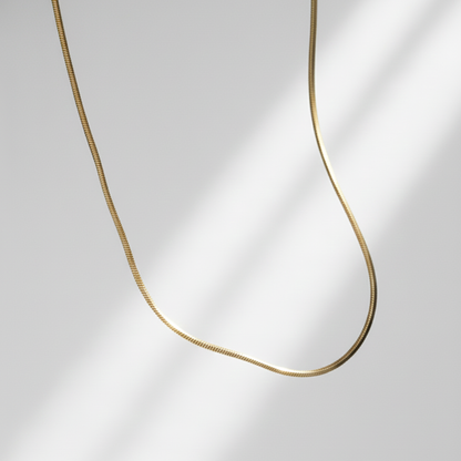 Minimalist Sleek Chain Necklace