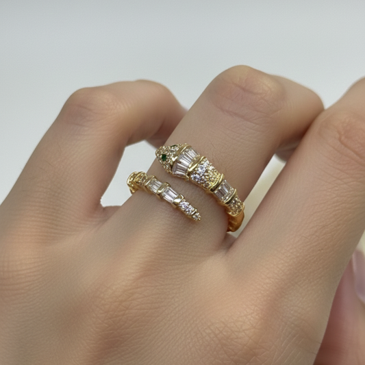 Serpent Spark Green Eye Ring (BUY1GET1)