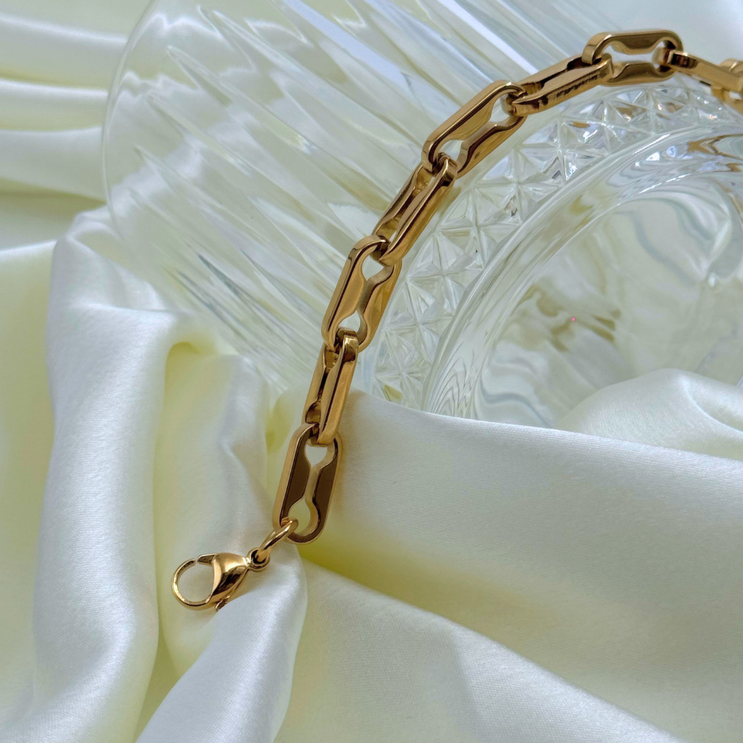 Elongated Link Men’s Bracelet