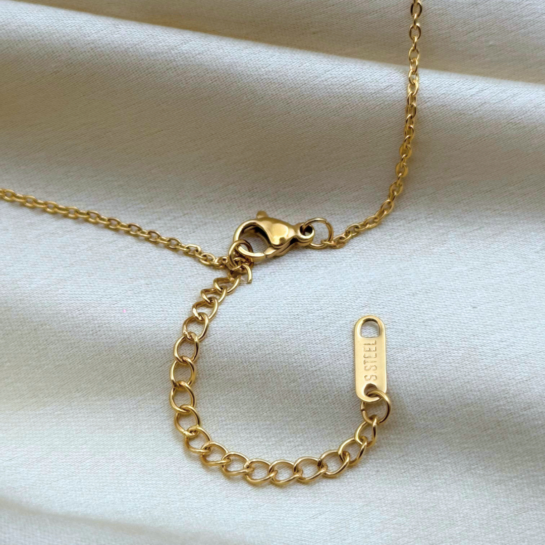 Triple Ring Pendant Necklace