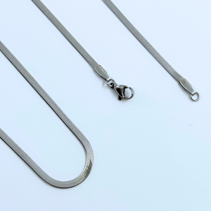 Classic Herringbone Chain Necklace