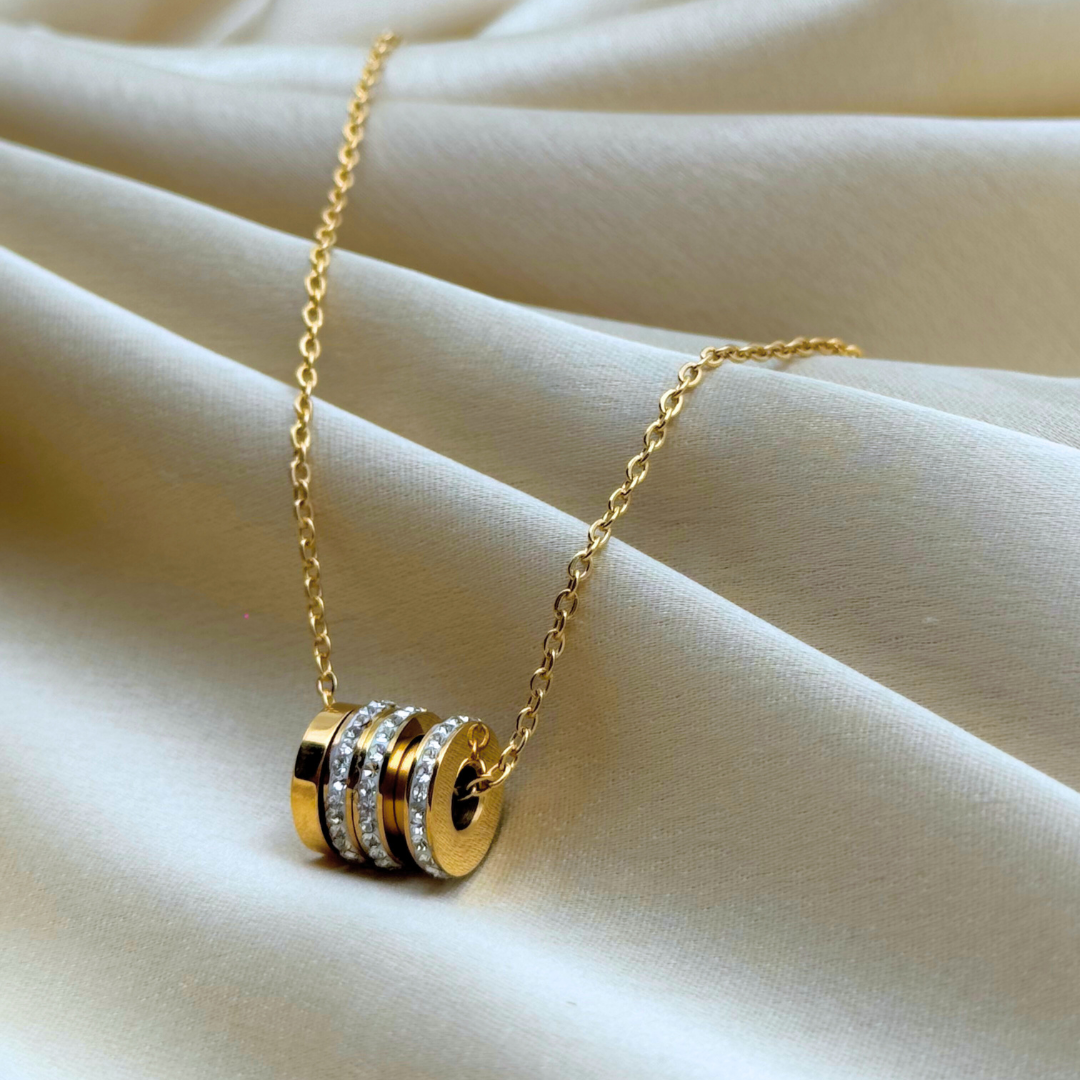 Triple Ring Pendant Necklace
